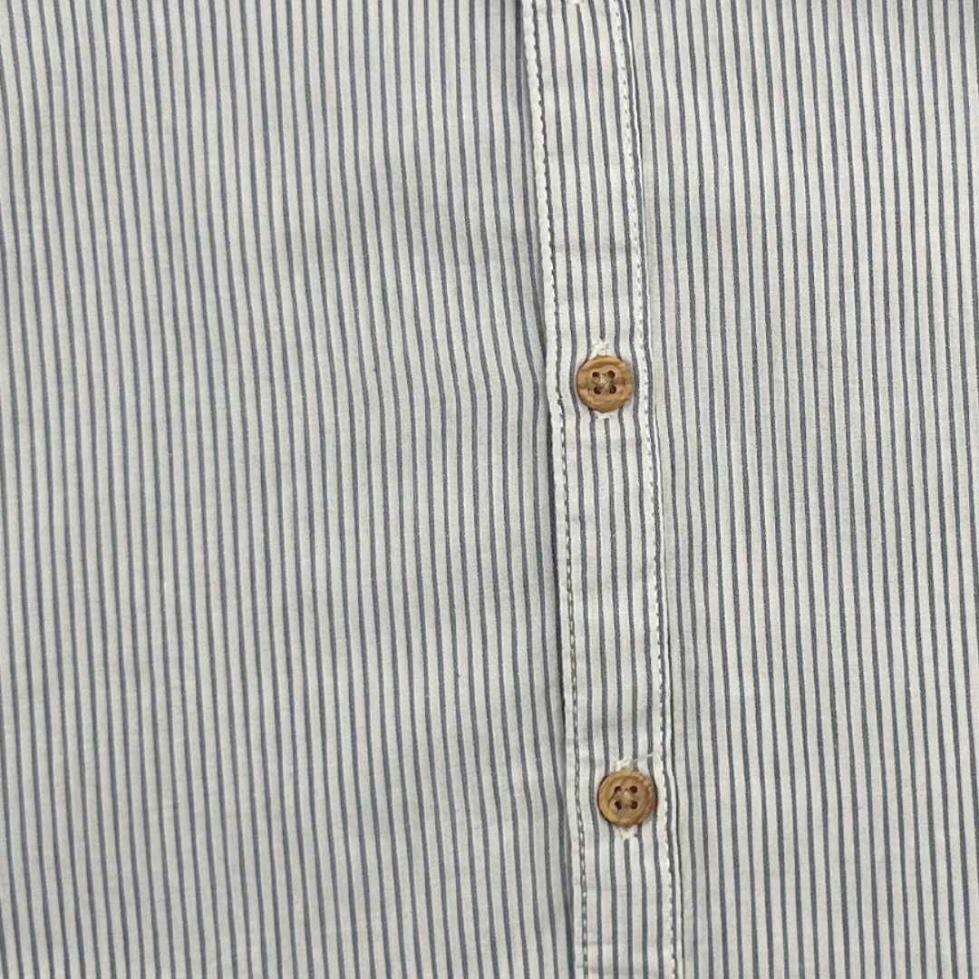 H&M, Shirts, 74 cm close up